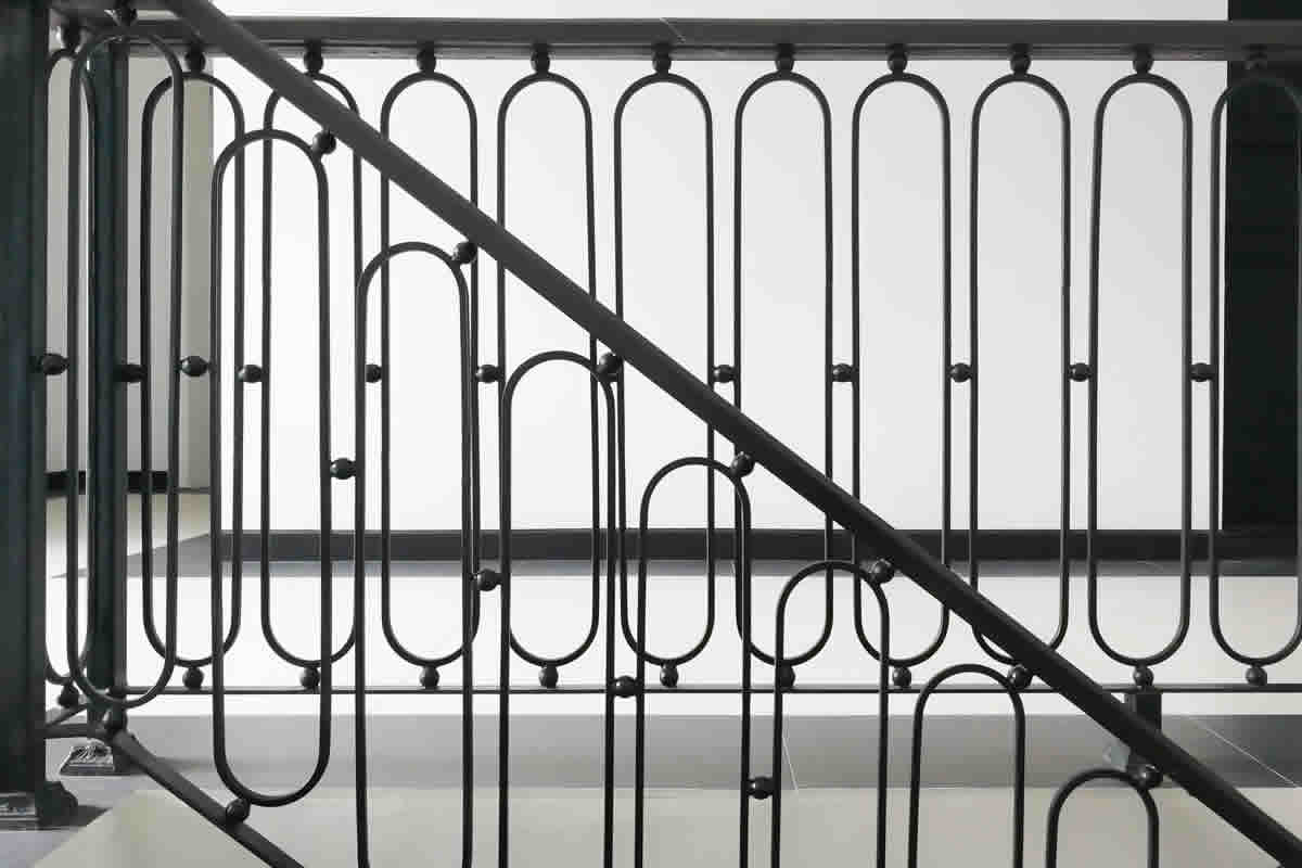 steel-handrails-metal-handrails-bespoke-metal-handrails